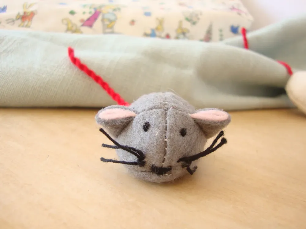 Handmade little felt mouse - grey|Cottontails Baby Hot