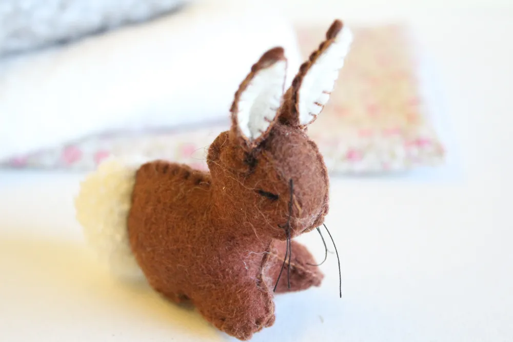 Handmade little felt rabbit - brown|Cottontails Baby Hot