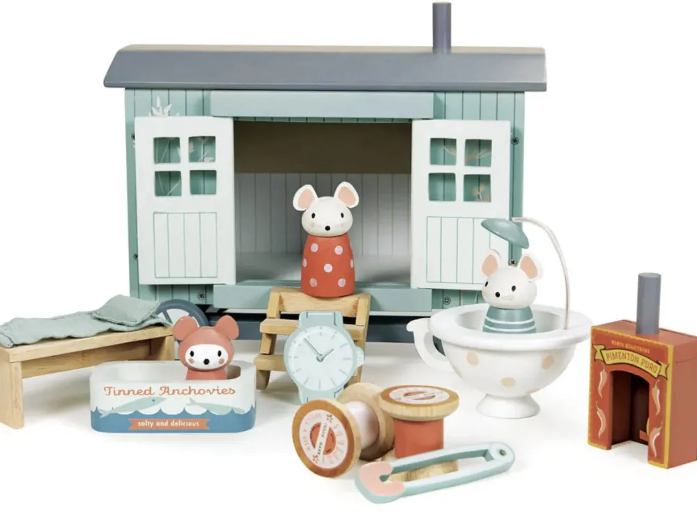 Wooden Shepherd's Hut|Cottontails Baby New